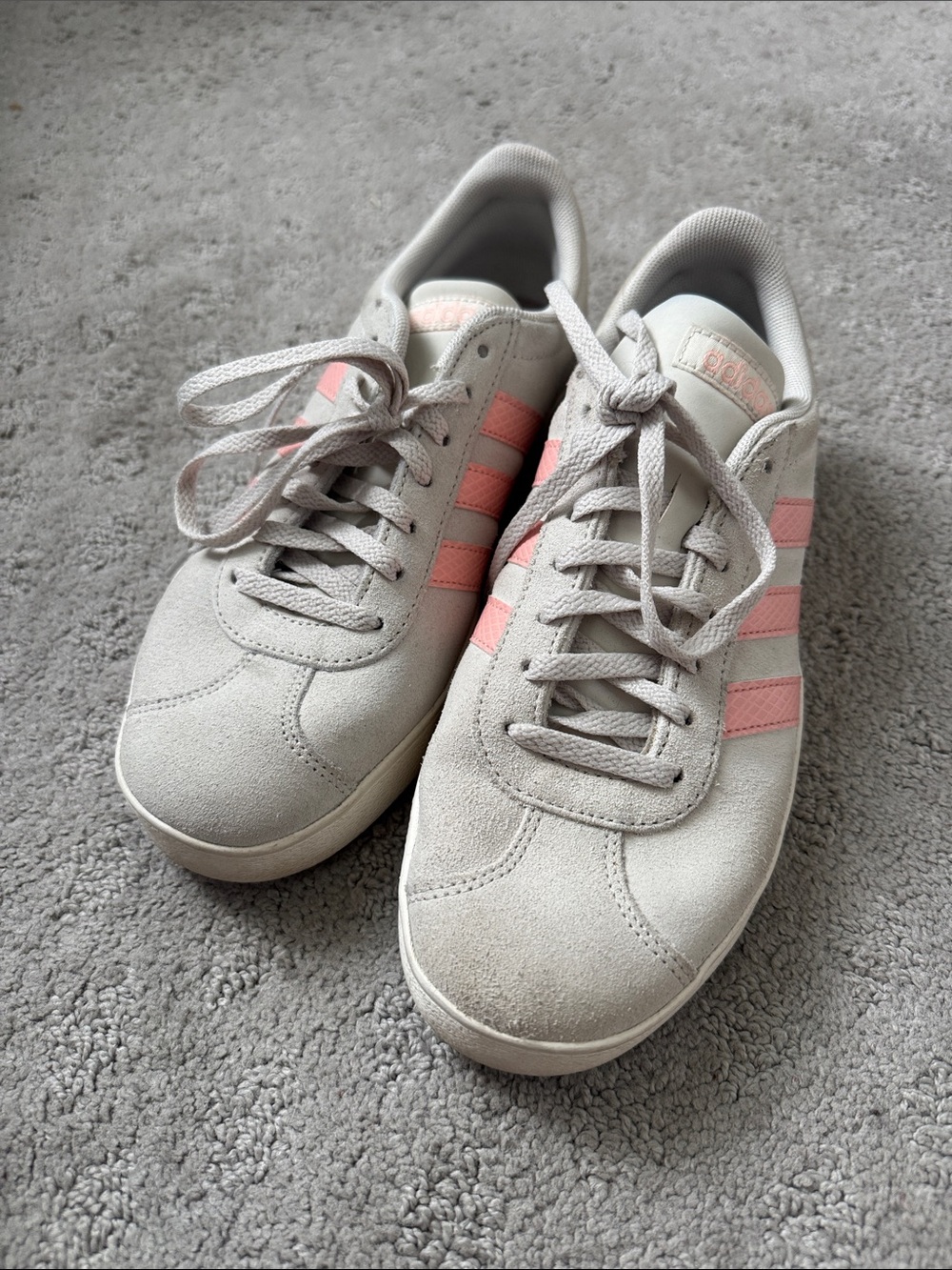 adidas Women's Light Gray Suede Sneakers with Pink Stripes